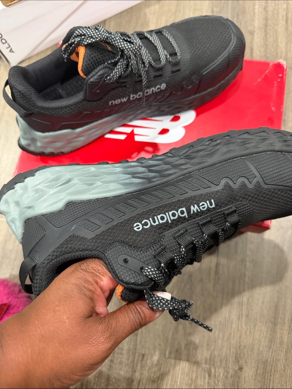 Work sneakers - Picture 6 of 9